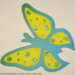 Bunte-Schmetterlinge-008-150x150 in Bunte Schmetterlinge aus Ton- und Transparentpapier
